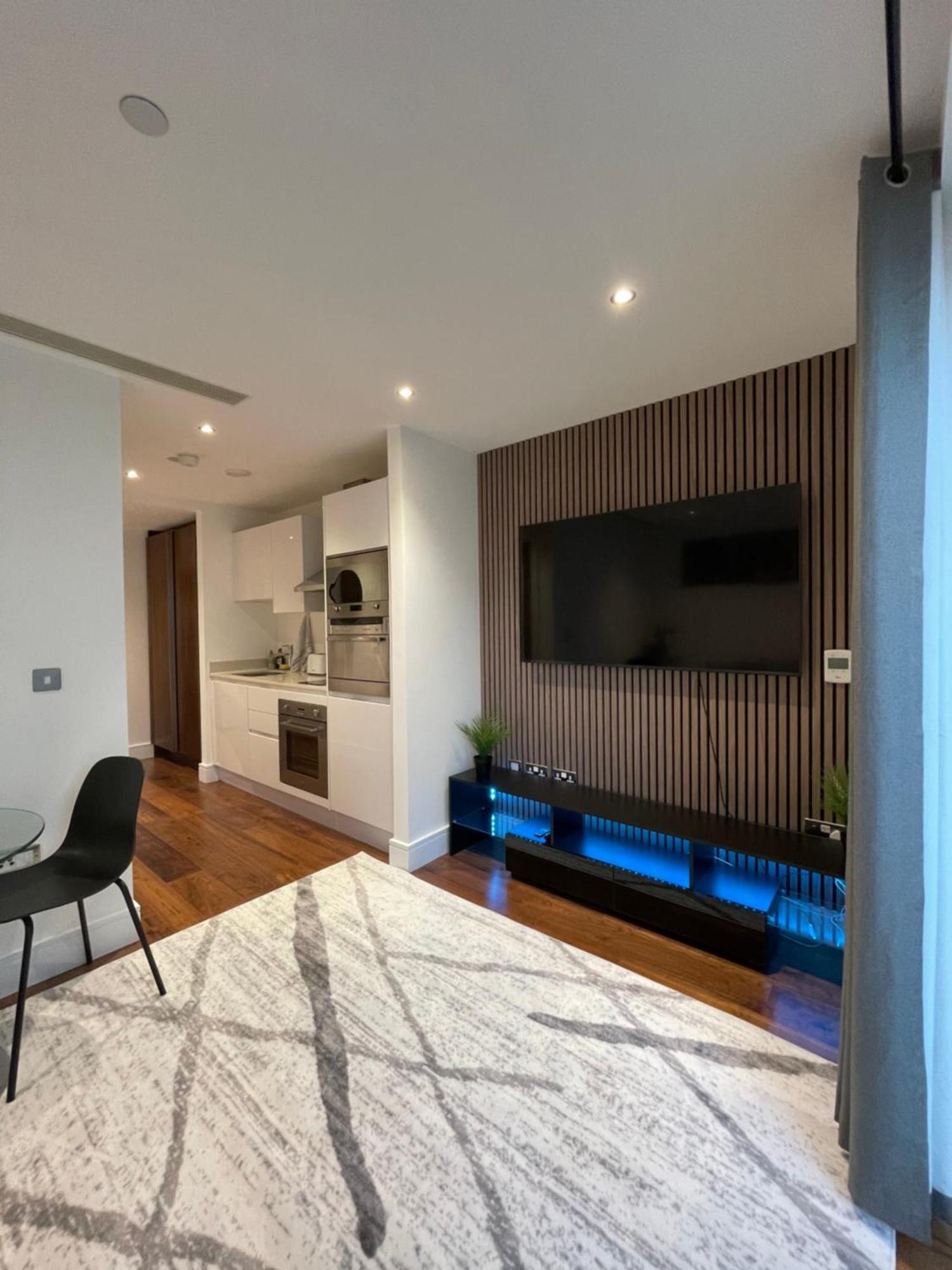 Apartment In Canary Wharf Londra Esterno foto